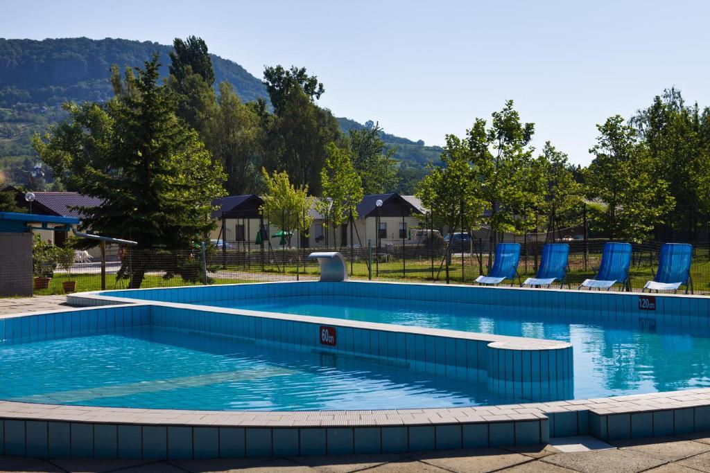 فندق Badacsonytördemicفي  Balaton Eldorado Camping المظهر الخارجي الصورة